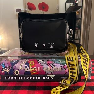 100% Authentic NWT Off-White Crossbody Bag in Black